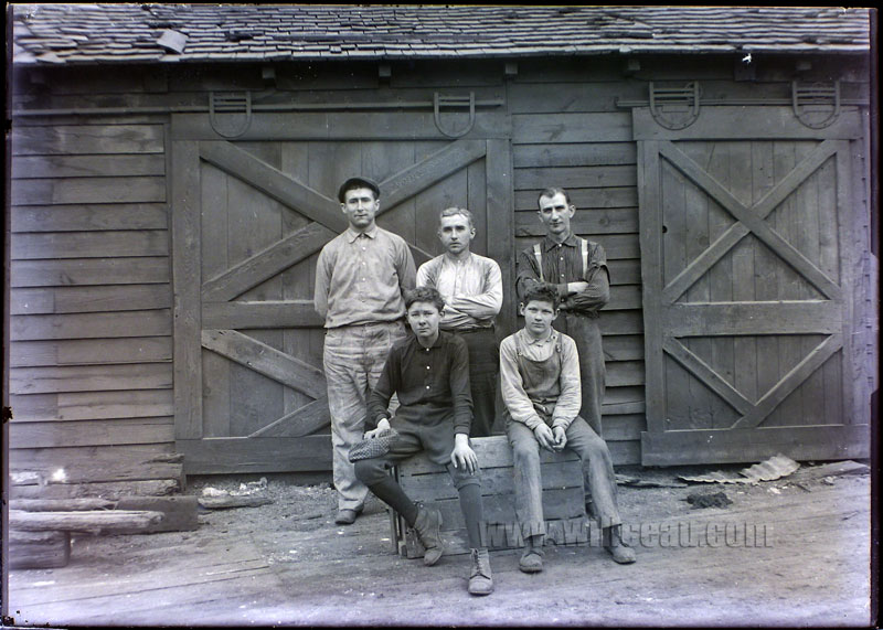 John-and-the-Fellows