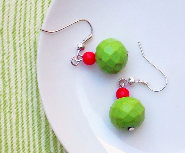 GreenBeadEarrings