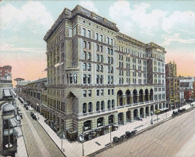 PostcardReadingTerminal1906