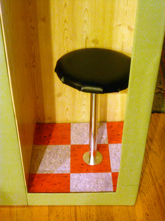 PhotoboothStool